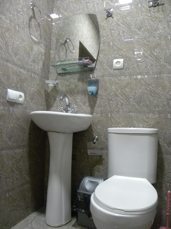 Mikheil Pitskhelauri Guest House Kazbegi Eksteriør billede